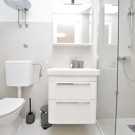 Leonardo Apartament Primošten