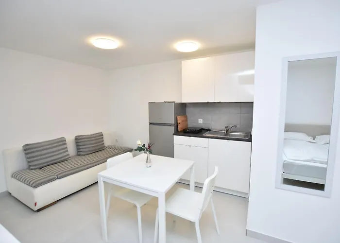 Leonardo Апартаменты