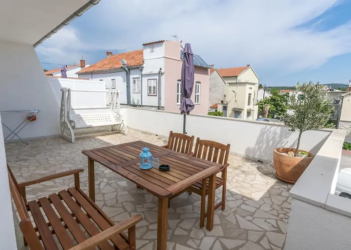 Leonardo * Примоштен