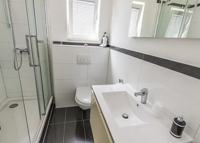 Leonardo Примоштен